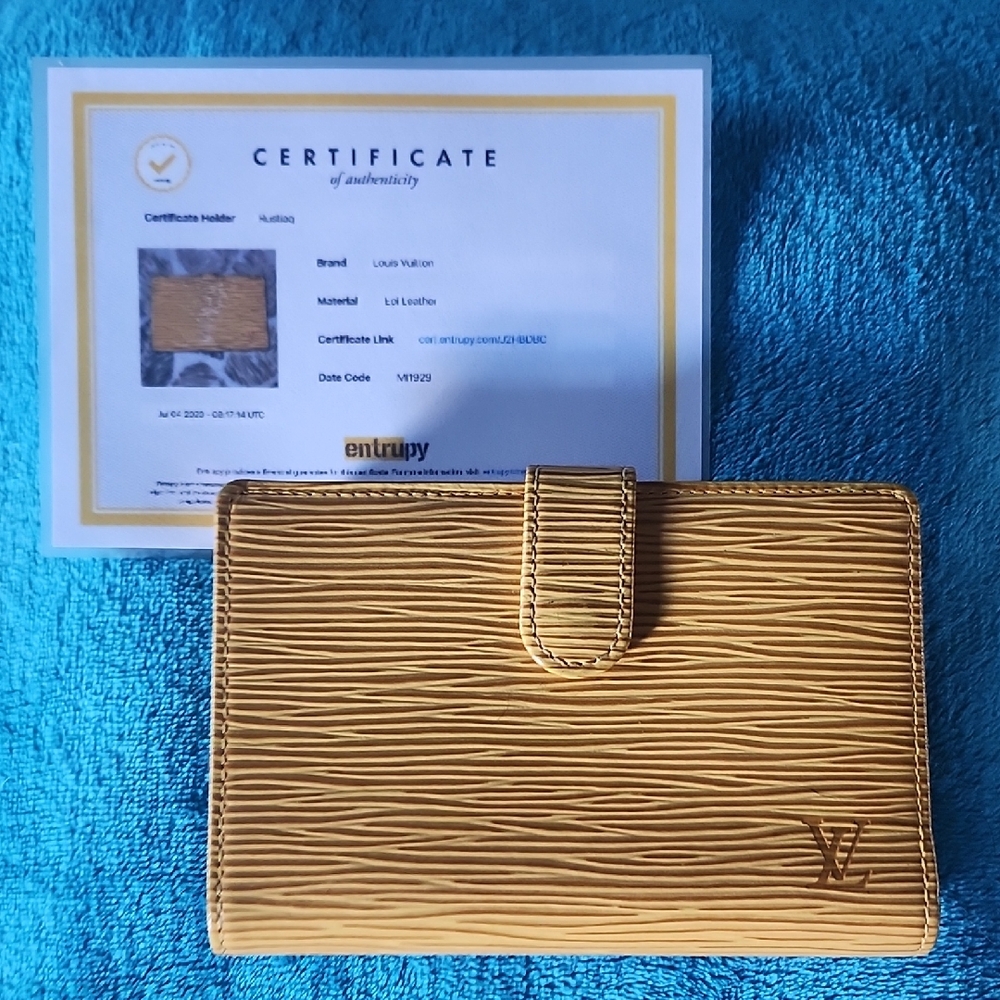 Louis Vuitton Yellow Epi Kisslock Wallet w/ Vibrant Purple Interior. With COA